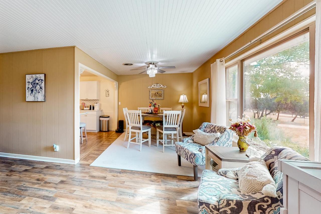 Suniland Cottage Фредеріксбург Екстер'єр фото